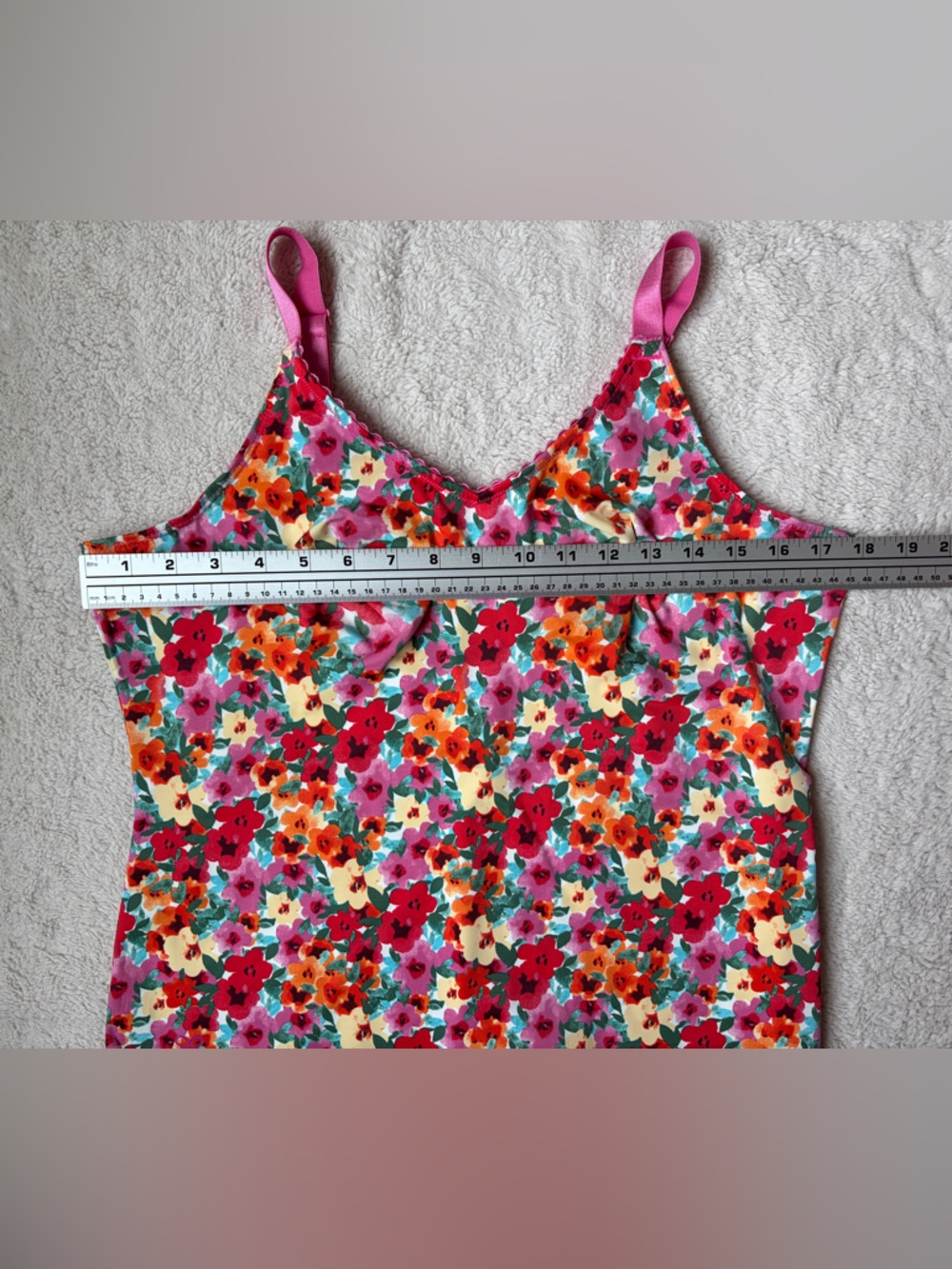 Ruby Ribbon Floral V-Neck Cami Shapewear Tank Top in Pink Multi Floral Size 40 - Picture 3 of 7